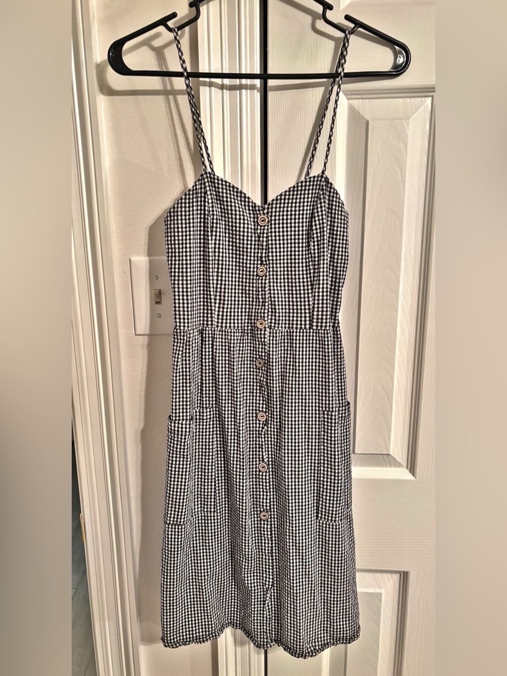 Gingham Button-Front Spaghetti Strap Dress - Black/White, Small